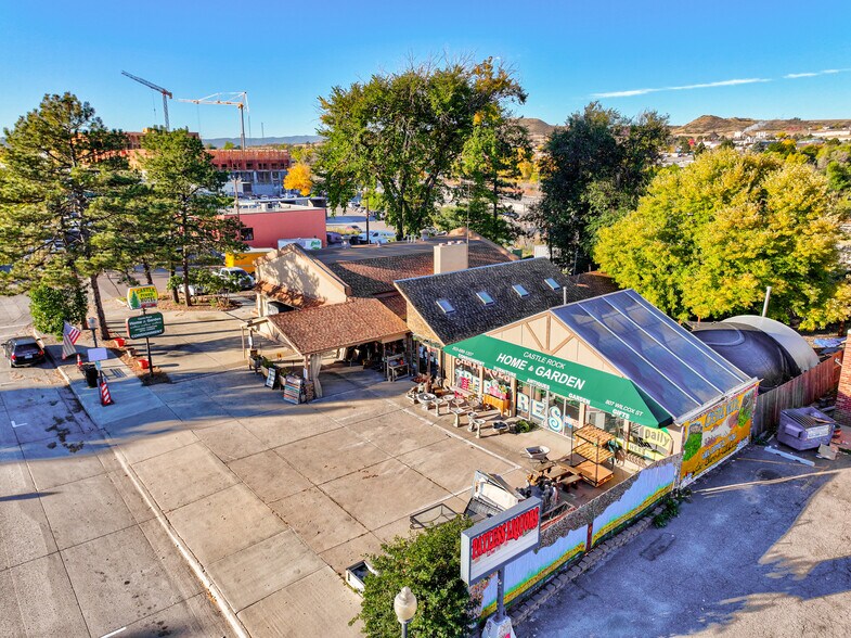 More Photos Of 807 Wilcox St, Castle Rock Storefront For Sale