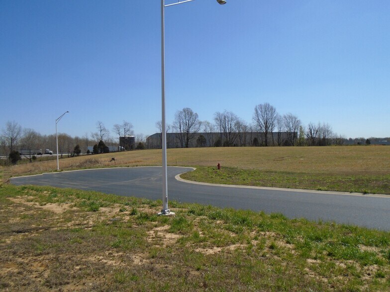 More Photos Of Vanity Fair Dr, Hanson Land For Sale