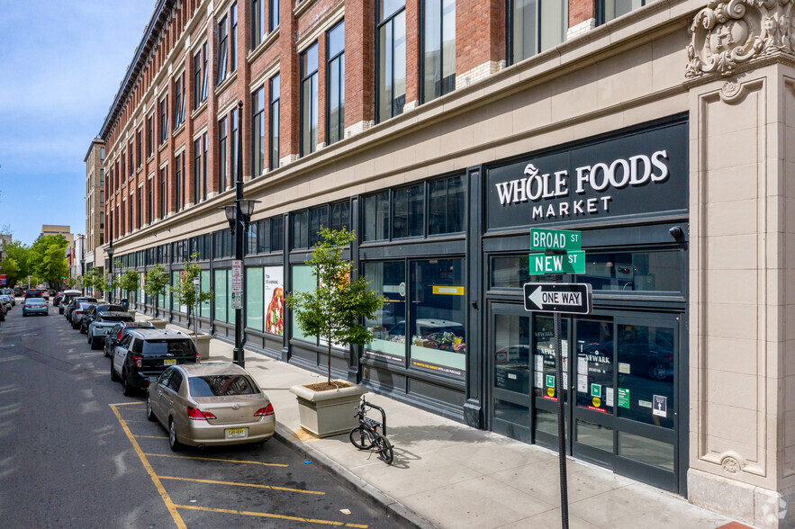 Primary Photo Of 609 Broad St, Newark Storefront Retail Office For Lease