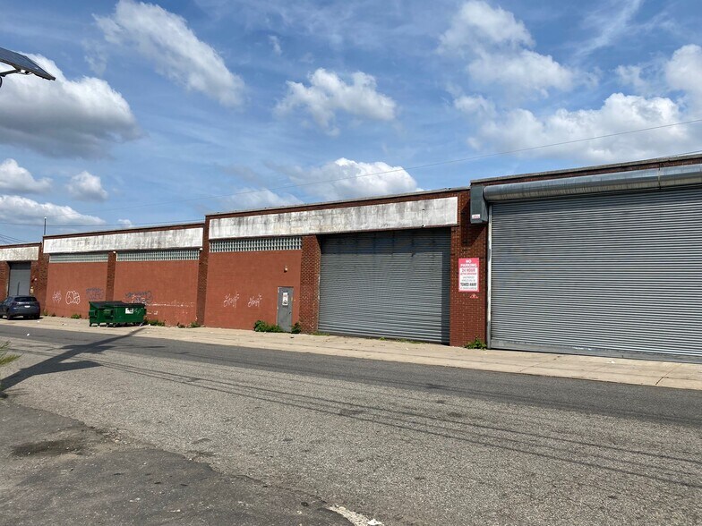 More Photos Of 293-309 Marshall St, Paterson Warehouse For Lease