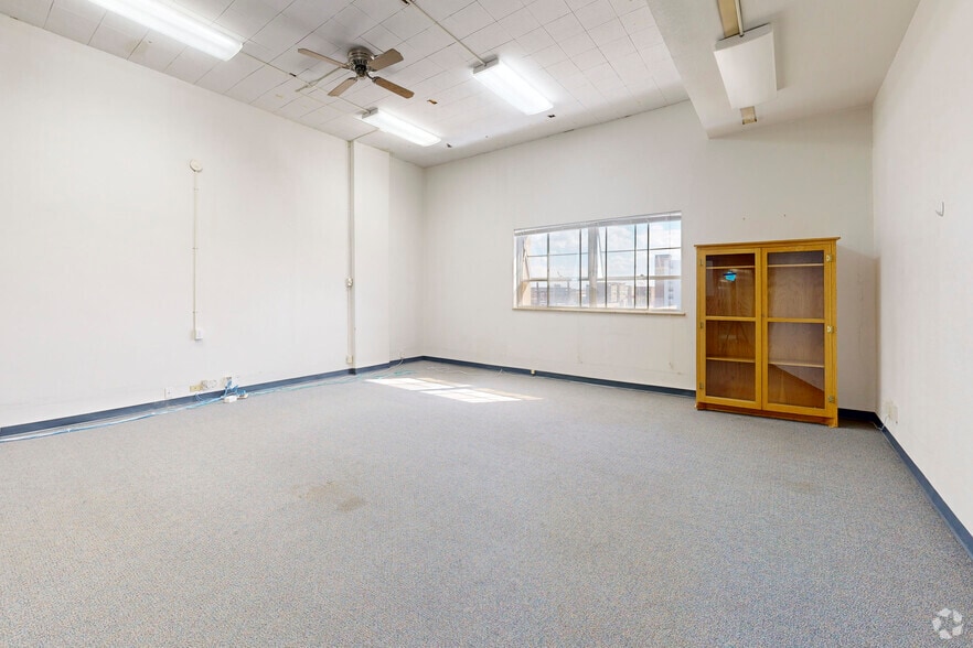 More Photos Of 115 W 2nd St, Pueblo Office Residential For Sale