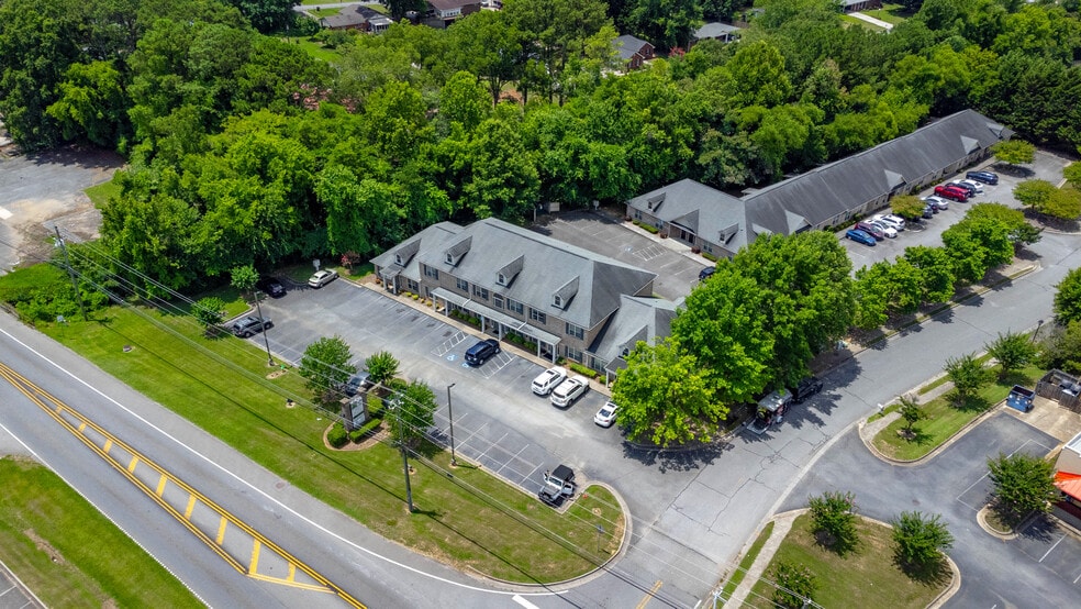 More Photos Of 1124 N Tennessee St, Cartersville Medical For Lease