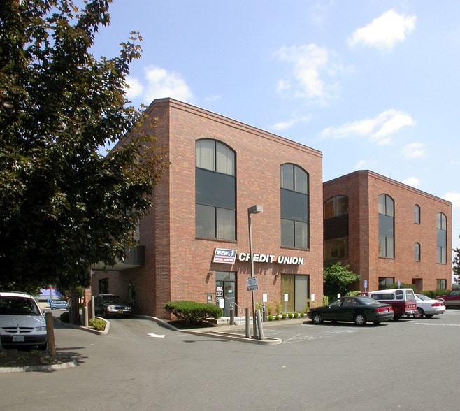 More Photos Of 9955 SE Washington, Portland Office For Lease