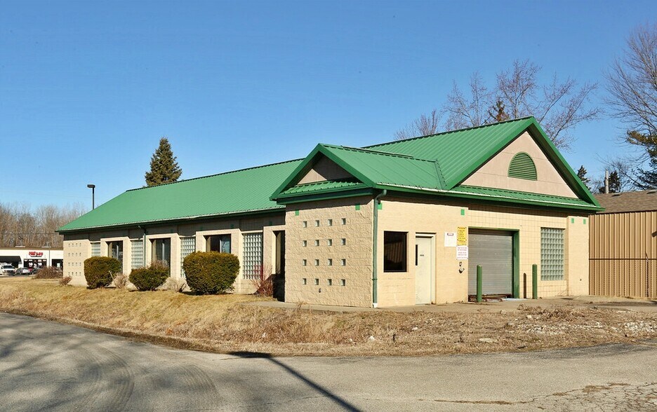 More Photos Of 7300 Lewis Ave, Temperance Carwash For Sale
