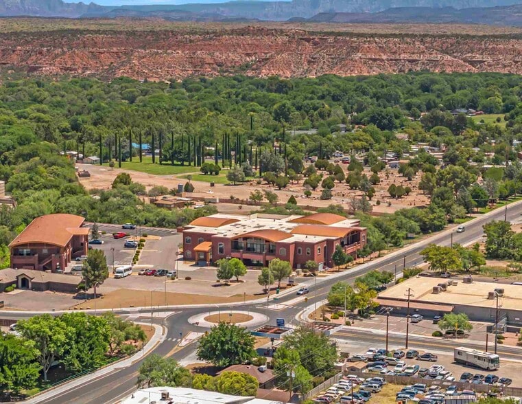 More Photos Of 635 N Main St, Cottonwood Office For Sale