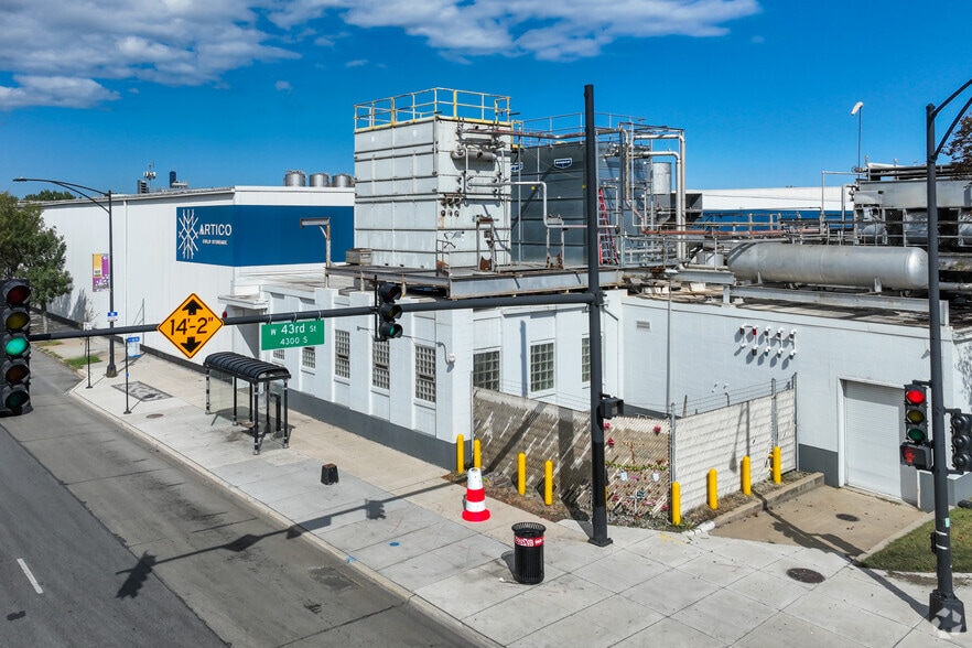 More Photos Of 1556 W 43rd St, Chicago Refrigeration Cold Storage For Lease