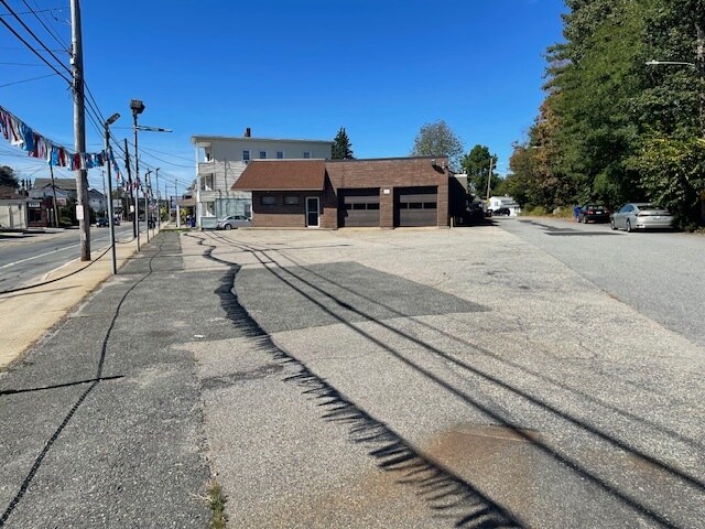 More Photos Of 1885 Smith St, North Providence Industrial For Lease