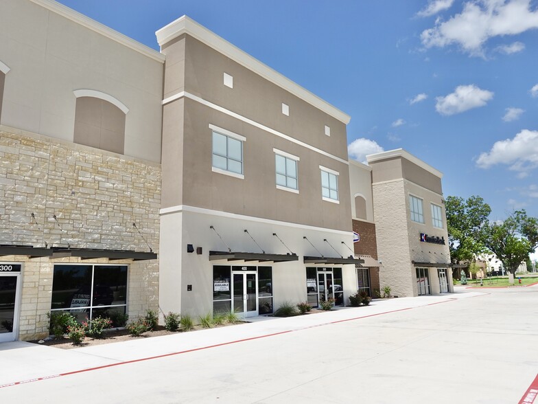 More Photos Of 2651 University ave, Georgetown Storefront Retail Office For Lease