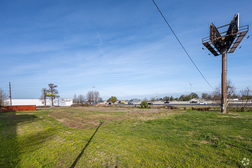 More Photos Of Interstate 10 Parcel, Kenner Land For Sale