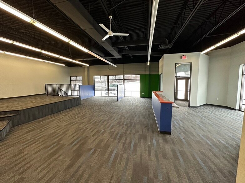 More Photos Of 5050 S 13th Ave, Fargo Freestanding For Lease