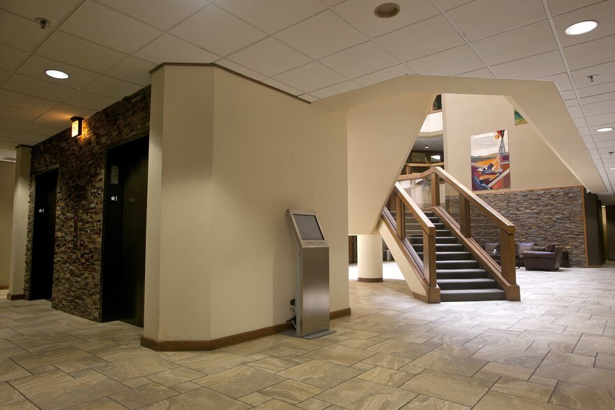 More Photos Of 110 W Louisiana St, Midland Office For Lease