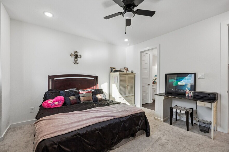 More Photos Of , Fort Worth Multifamily For Sale