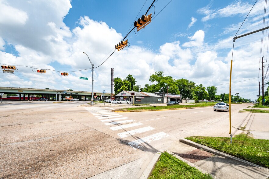More Photos Of 14214 Eastex Fwy, Humble Land For Sale