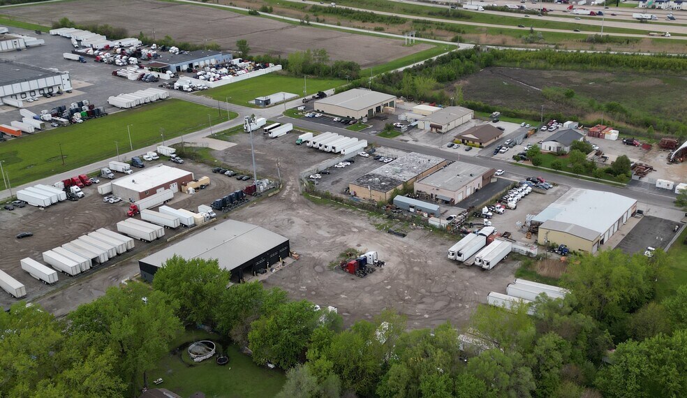 More Photos Of 17735 Chappel Ave, Lansing Industrial For Sale