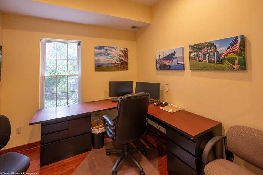 More Photos Of 11090 Dovedale Ct, Marriottsville Office For Sale