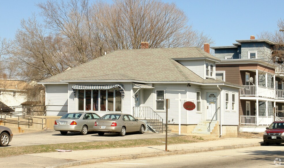 Primary Photo Of 254 Beech St, Manchester Office For Lease