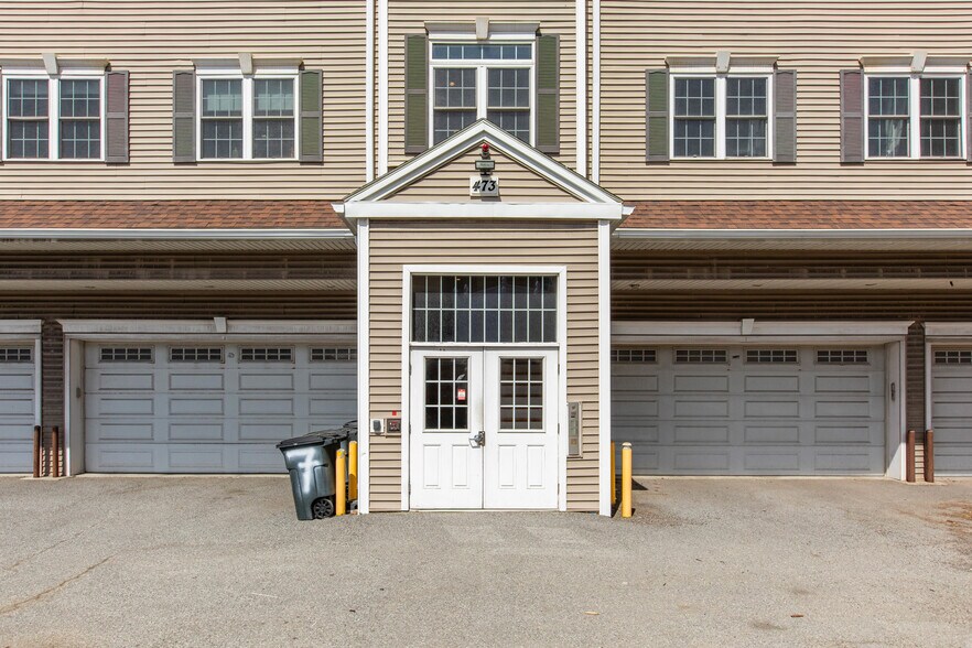 More Photos Of 473 Revere Beach Pky, Revere Apartments For Sale