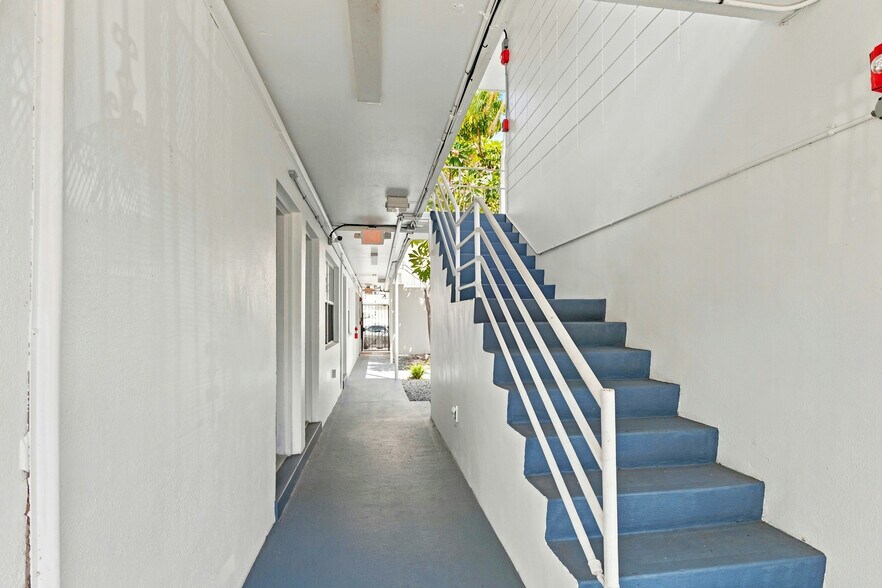 More Photos Of 425 2nd St N, Saint Petersburg Apartments For Sale