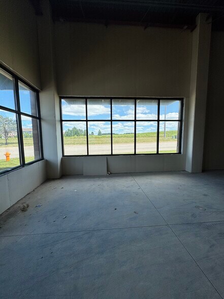 More Photos Of Hwy 63 SE 48th St, Rochester Unknown For Lease