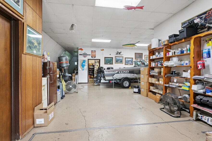More Photos Of 100 Water St, Menasha General Retail For Sale