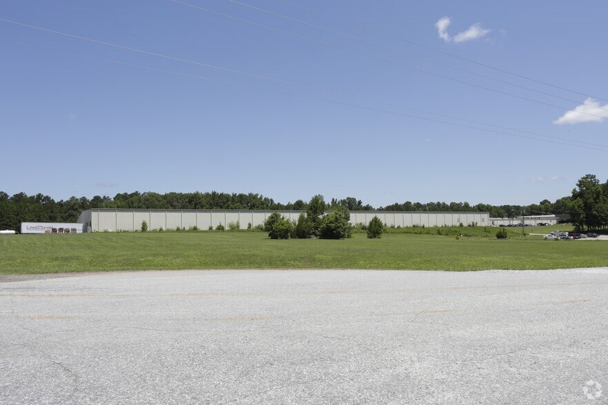Primary Photo Of 234 Industrial Park Rd, Abbeville Manufacturing For Sale