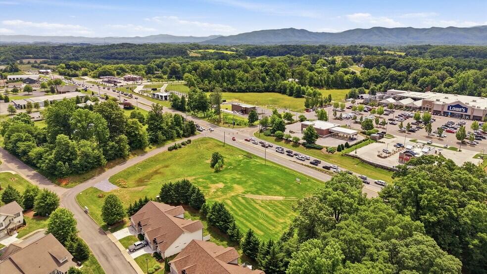 More Photos Of 1415 E Jackson Blvd, Jonesborough Land For Sale