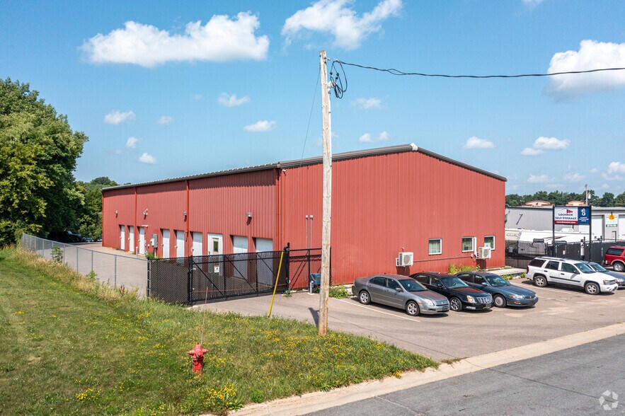 More Photos Of 618 Industrial Dr SE, Lonsdale Self Storage For Lease