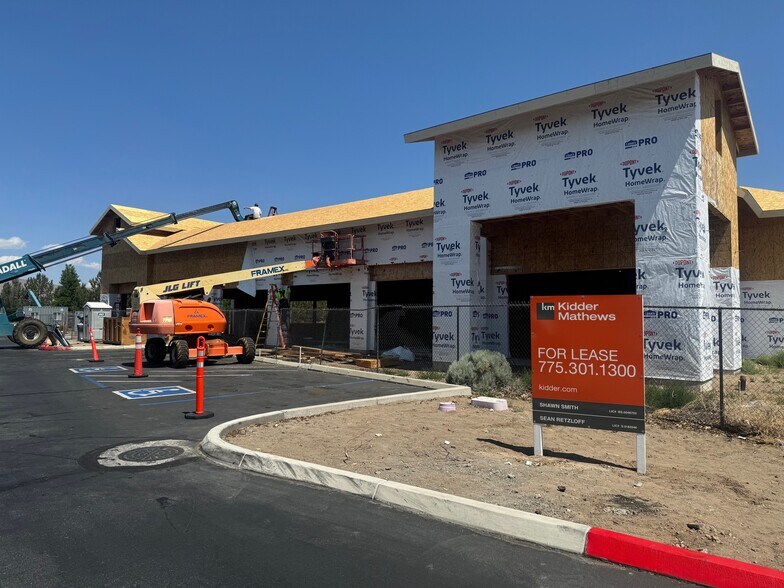 More Photos Of Vista Blvd @ Wingfield Hills Dr, Sparks Unknown For Lease