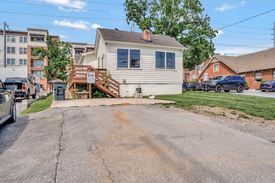 More Photos Of 1306 3rd Ave N, Nashville Loft Creative Space For Lease