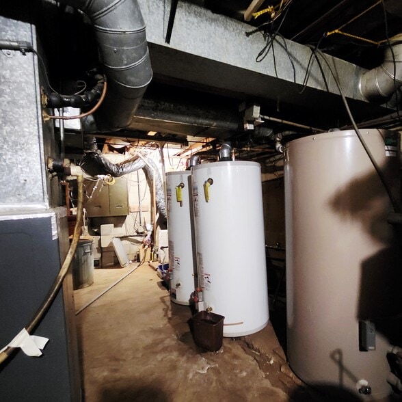 More Photos Of 1507 W Oakland Ave, Austin Hotel For Sale