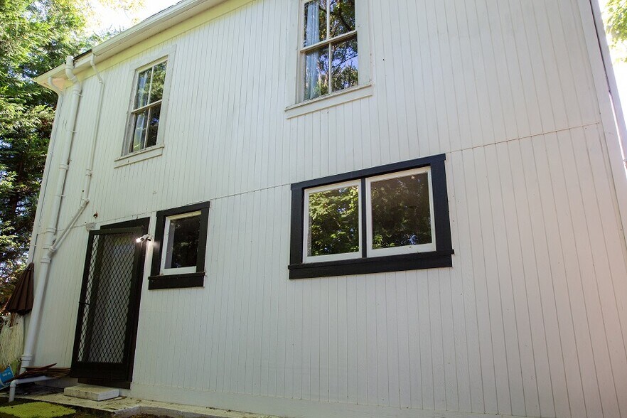 More Photos Of 113 S Main Ave, Ridgefield Religious Facility For Sale