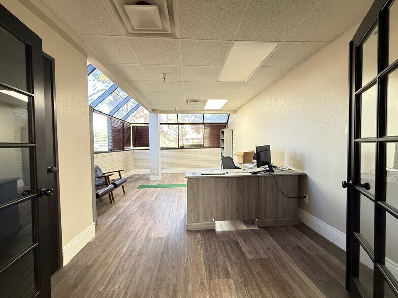 More Photos Of 3250 N Colorado St, Chandler Warehouse For Lease