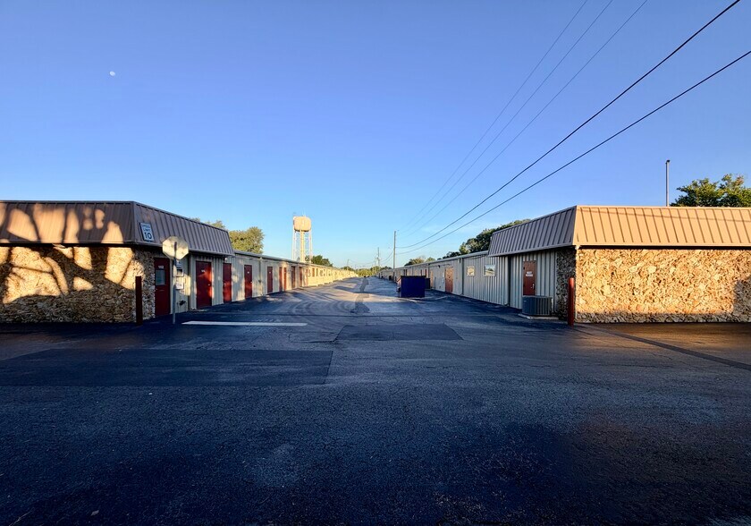 More Photos Of 540 N State Road 434, Altamonte Springs Self Storage For Sale