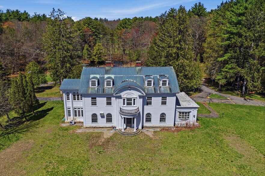 More Photos Of 2255 Ballston Ave, Saratoga Springs Restaurant For Sale