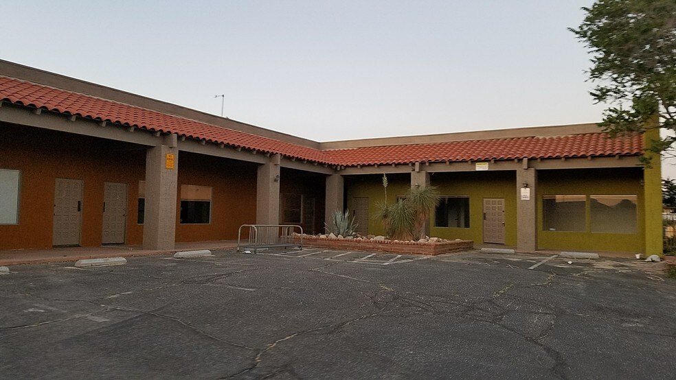 More Photos Of 56020 Santa Fe Trl, Yucca Valley Office For Lease