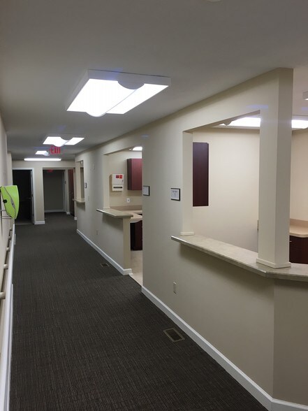 More Photos Of 1509 W 3rd St, Farmville Medical For Lease