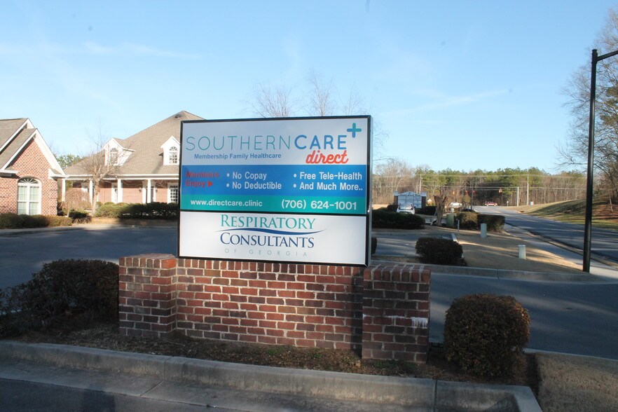 More Photos Of 111 Laurel Creek Rd Se, Calhoun Medical For Lease