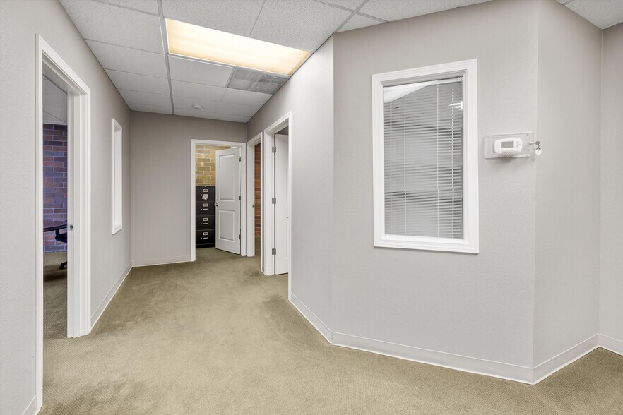 More Photos Of 321 Burnett Ave S, Renton Office For Sale