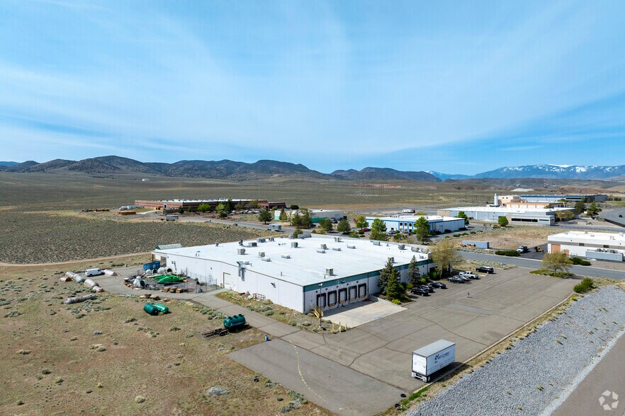 More Photos Of 10 Airpark Vista Blvd, Dayton Warehouse For Sale