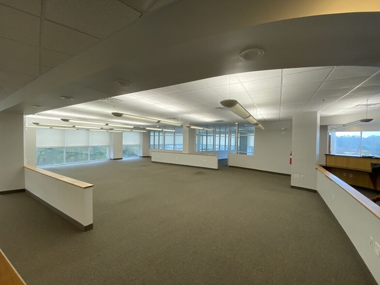 More Photos Of 5264B International Blvd, North Charleston Office For Lease