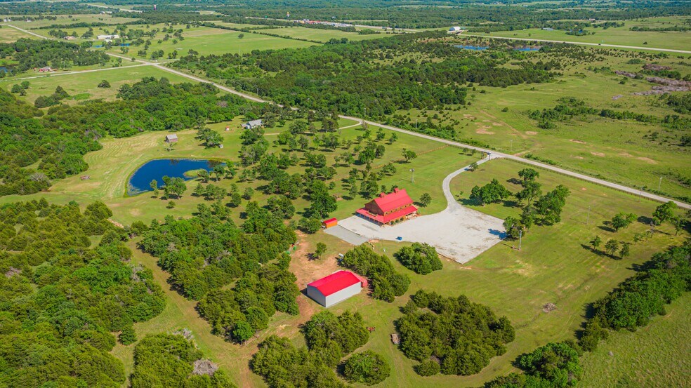 More Photos Of 347599 E 5400 Rd, Glencoe Lodge Meeting Hall For Sale