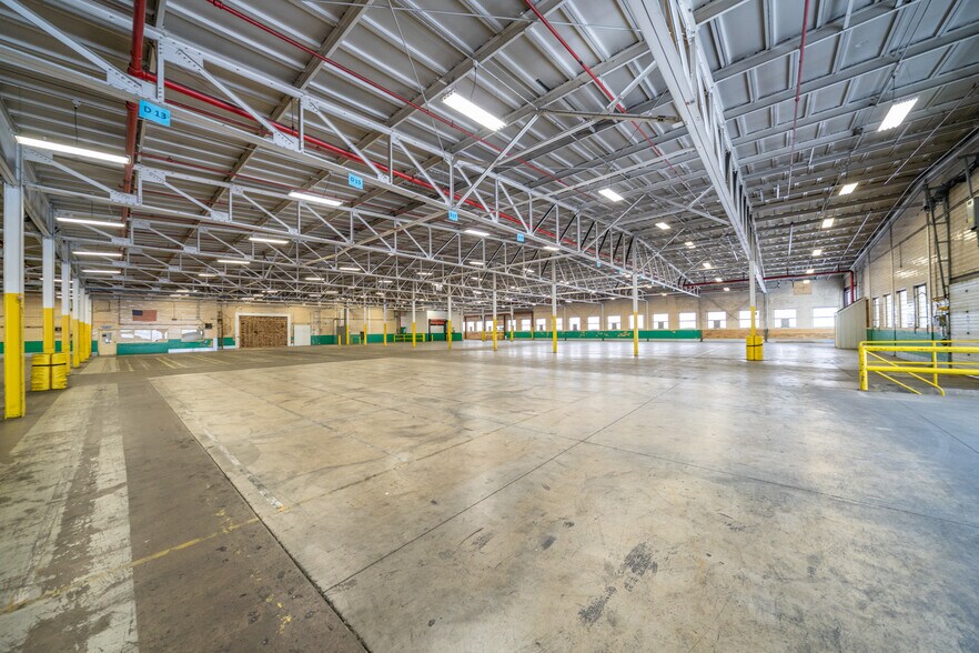 More Photos Of 1801 Mill Ave NE, Brainerd Warehouse For Lease