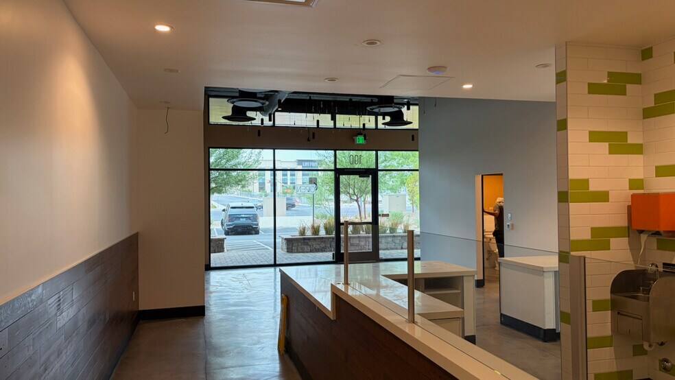 More Photos Of 8460 W Sunset Rd, Las Vegas Unknown For Lease