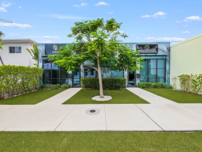 More Photos Of 719-721 NE 2nd Ave, Fort Lauderdale Office For Sale