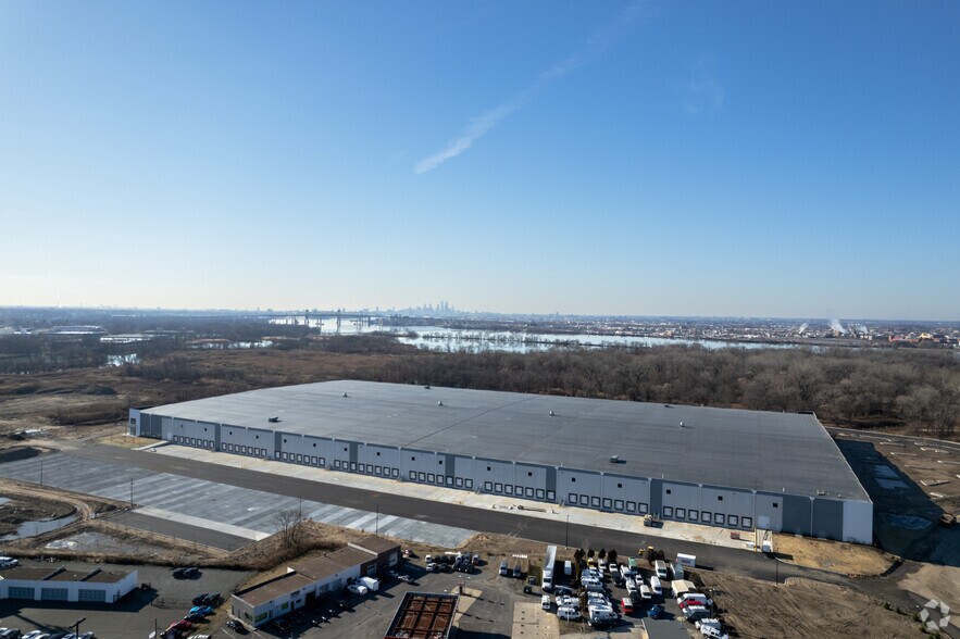 More Photos Of 201 Route 73 S, Palmyra Warehouse For Lease