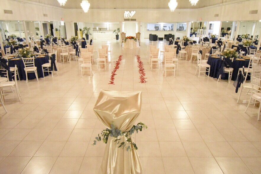 More Photos Of 401 Pennsylvania St, South Houston Lodge Meeting Hall For Sale