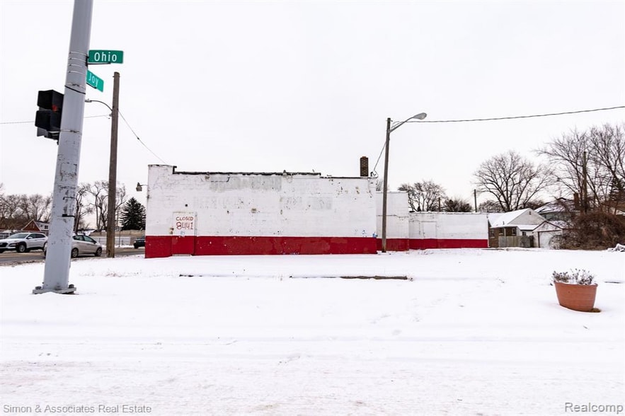 More Photos Of 8441 Joy Rd, Detroit General Retail For Sale