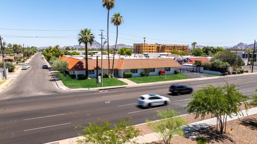 More Photos Of 1802 E Thomas Rd, Phoenix Medical For Sale