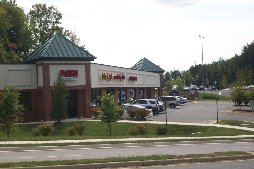 More Photos Of 85 Mine Rd, Stafford Unknown For Lease