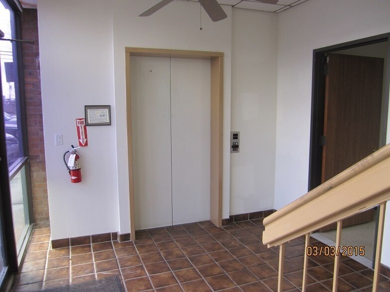 More Photos Of 1225 N 25th St, Texas City Medical For Lease